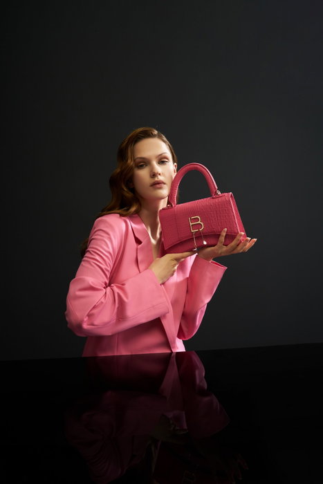 Lucky Bees Bolso de Mano Rosa